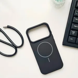 Silikonska Futrola SOFT X-Cell Magsafe za iPhone 17 crna